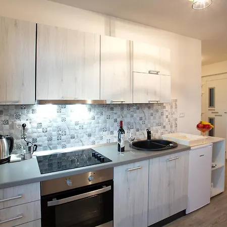 Neo Apartment